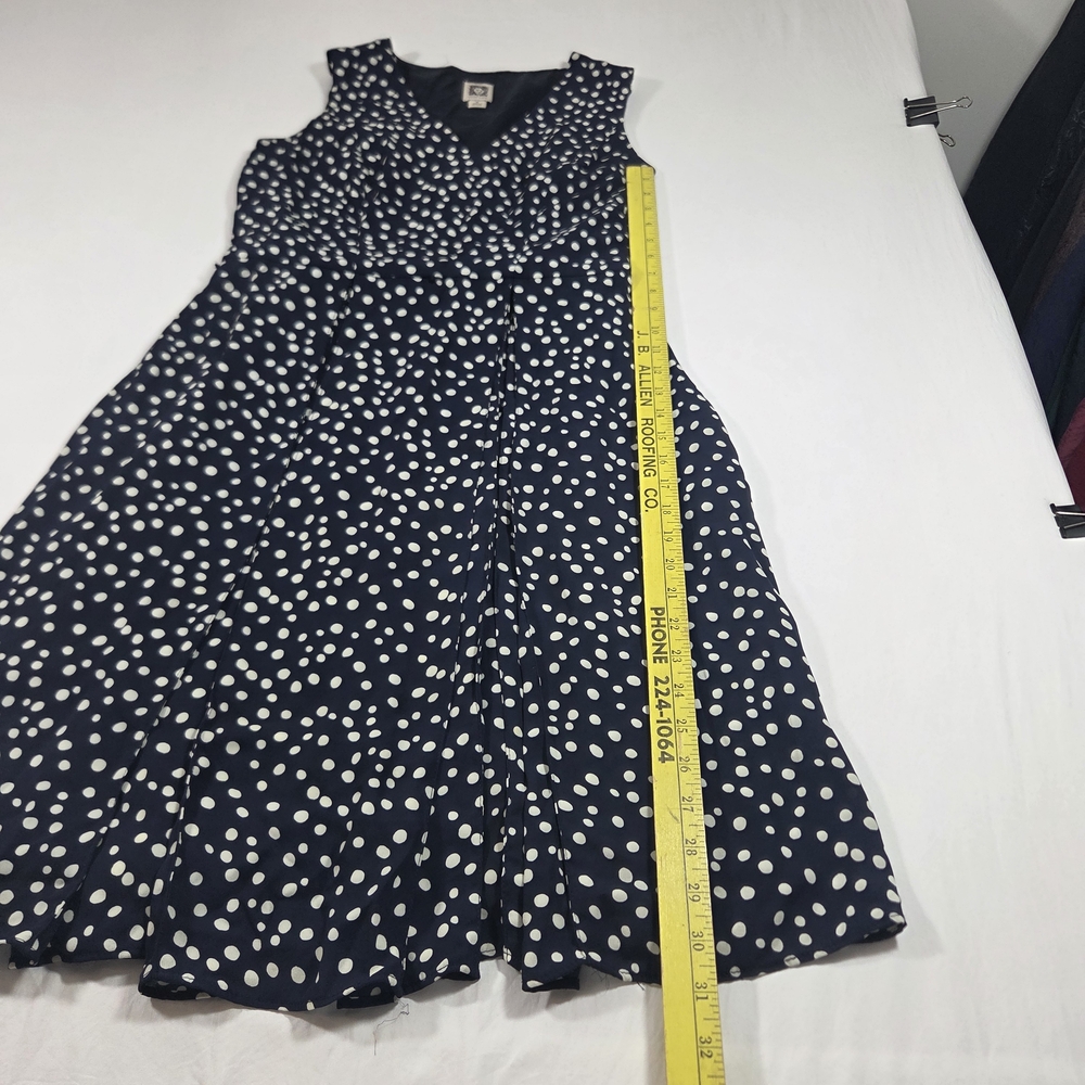 Anne Klein Dress Pleated Navy Polka Dot Midi Dress V Neck Woman's 6 Sleeveless - Picture 5 of 12